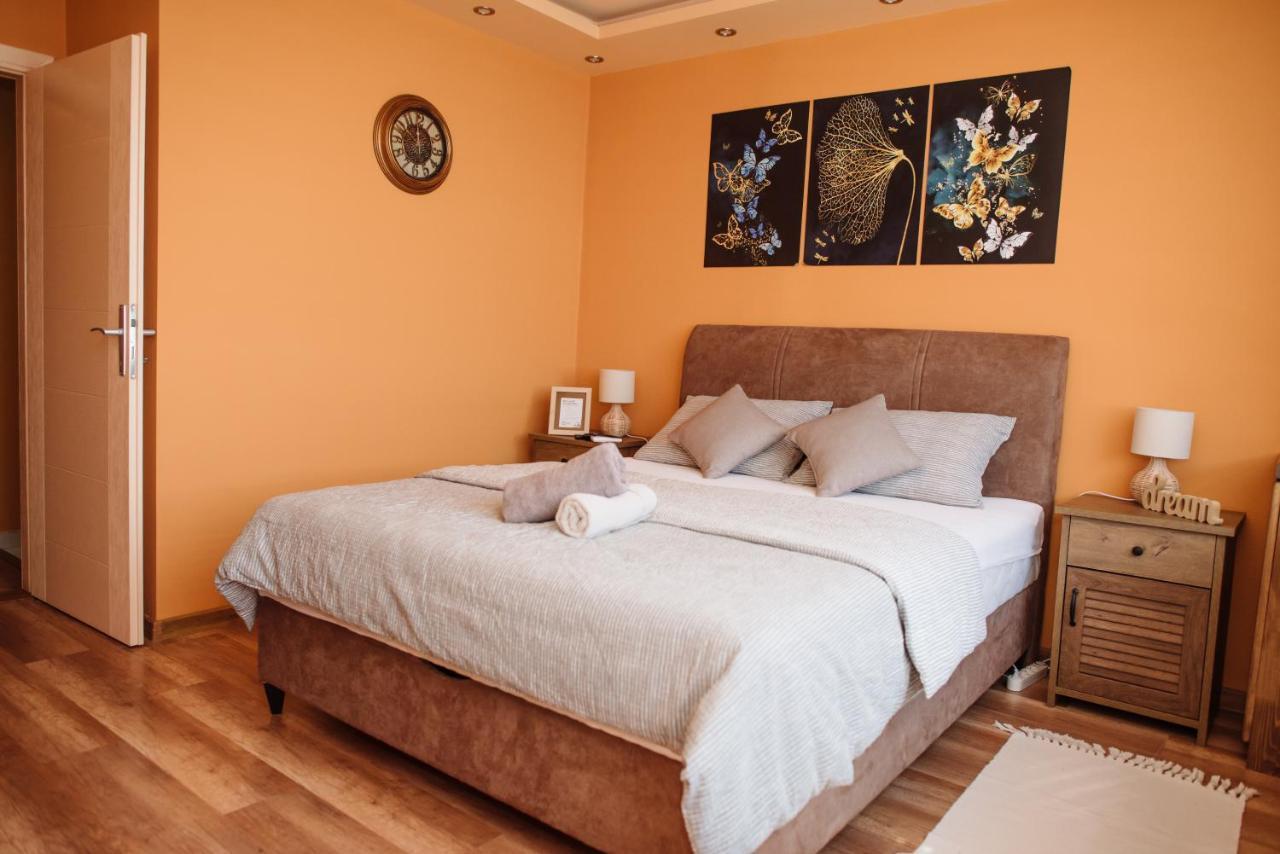 Апартаменты Lara Apartman Суботица Экстерьер фото